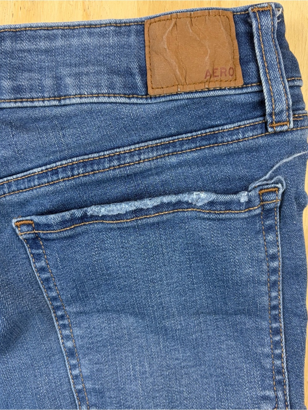 Aeropostale Women's Size 8 High Rise Distressed Denim Shorts Blue Ripped Cut Off - Picture 11 of 13